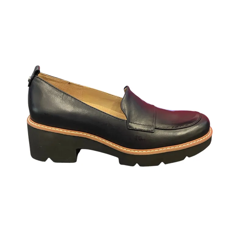 Darry Black  Loafer