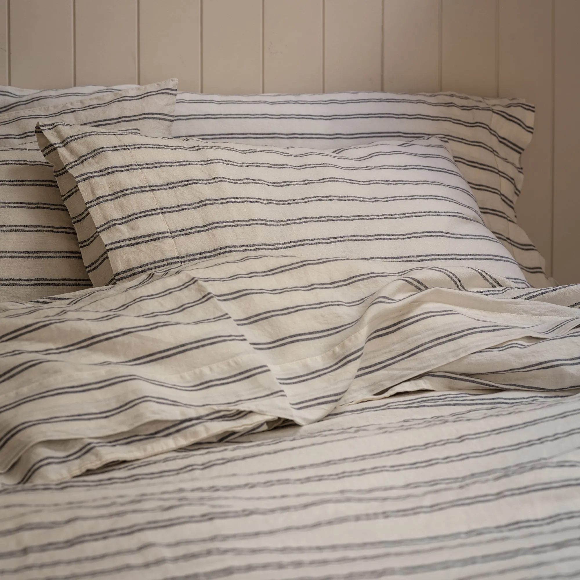 Ivory Kemptown Stripe Linen Blend Pillowcase (Pair)