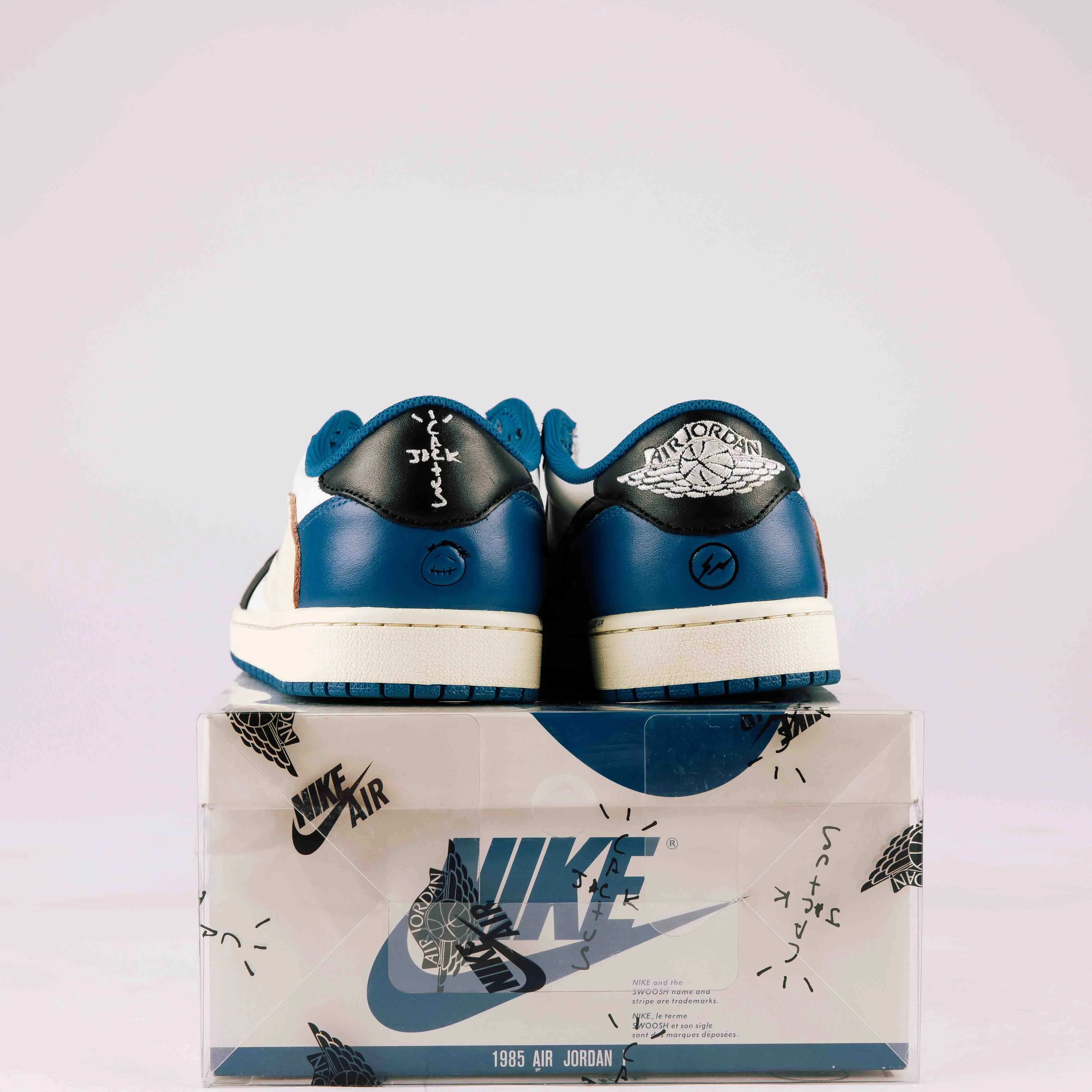 Jordan 1 Retro Low OG SP Fragment x Travis Scott - Used - 0117