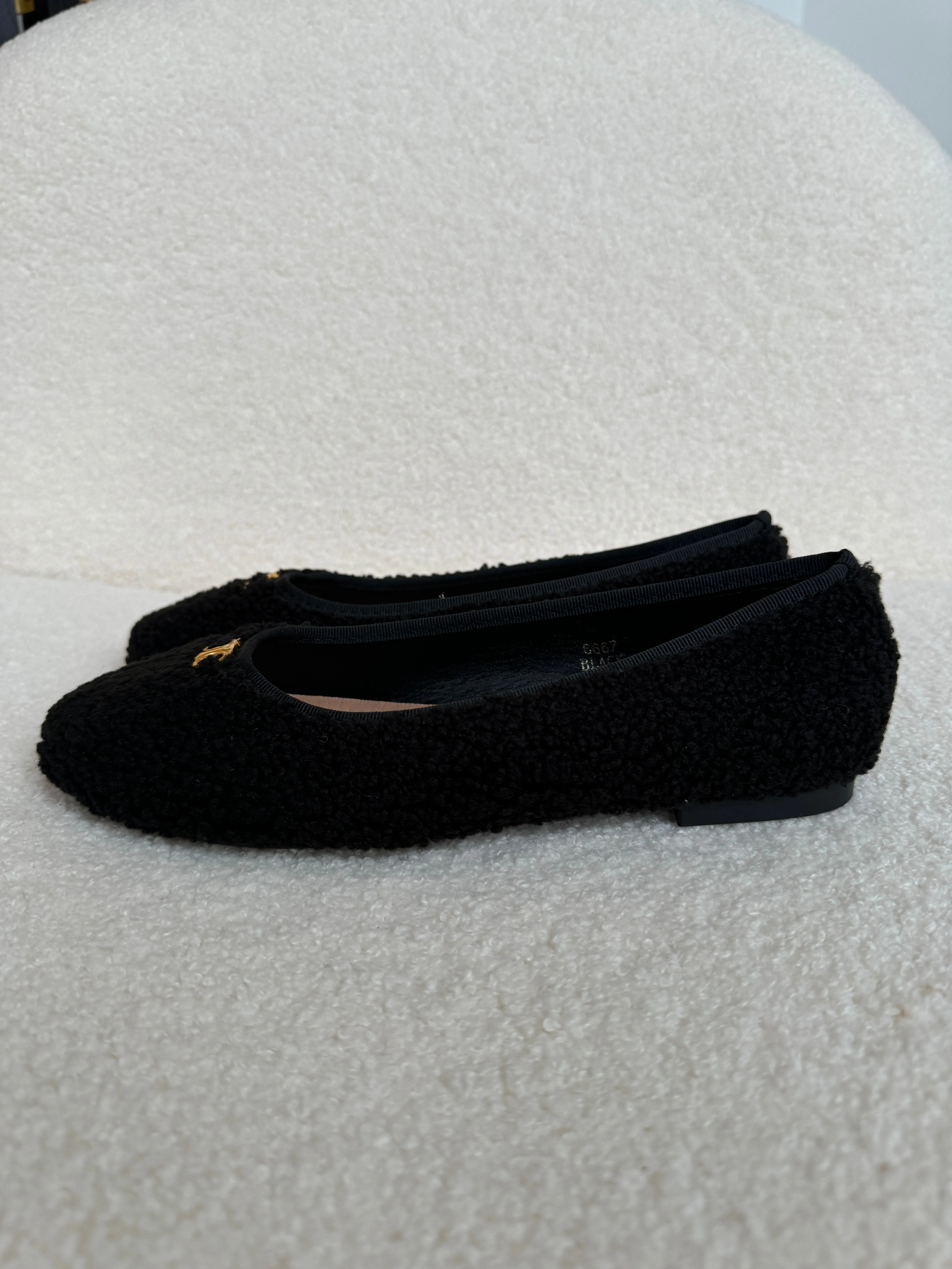 keilani ballet flats in black