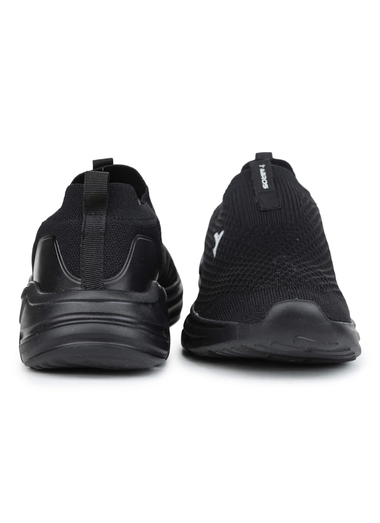 Kyant Sports Shoes For Men