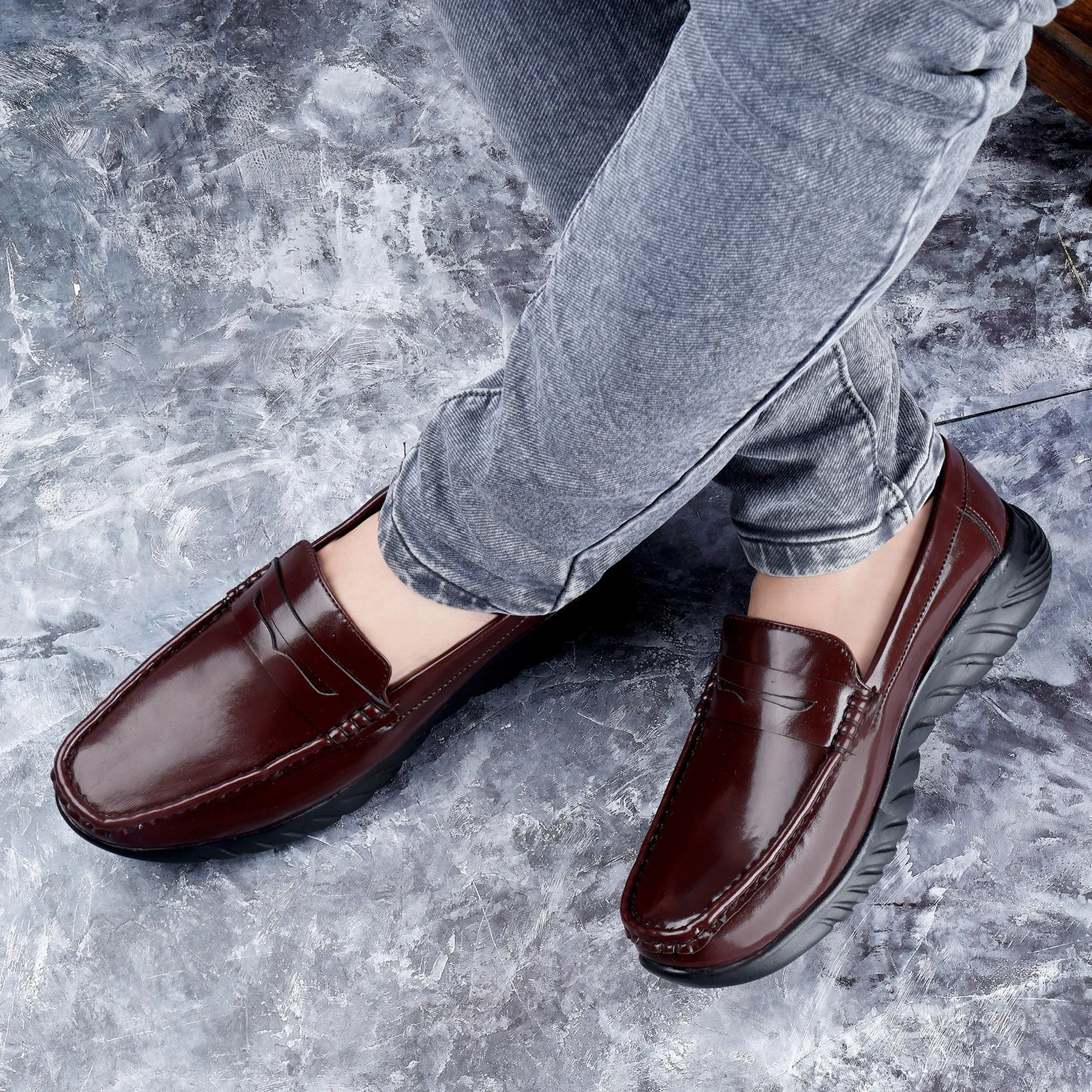 Men's High-end Fashionable Slip-On Loafers Shoes