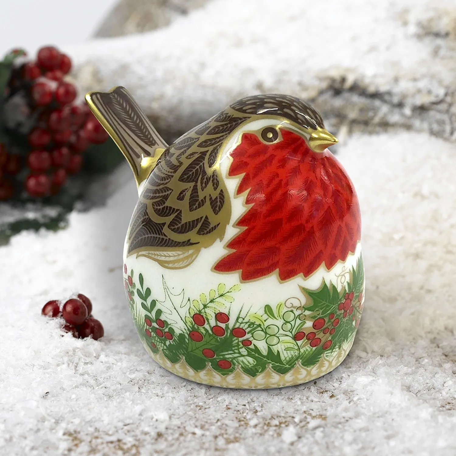 Royal Crown Derby: Christmas Wreath Robin